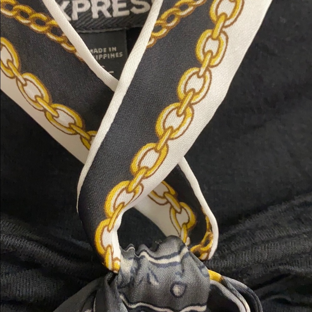 Express Top - Picture 3 of 5